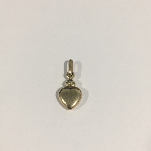 14k Yellow Gold Small Heart ❤️ Charm - Picture 1 of 4